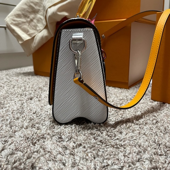 Never used… with box and canvas bag and all tags - Picture 11 of 12